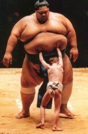 Scrawny kid vs sumo wrestler